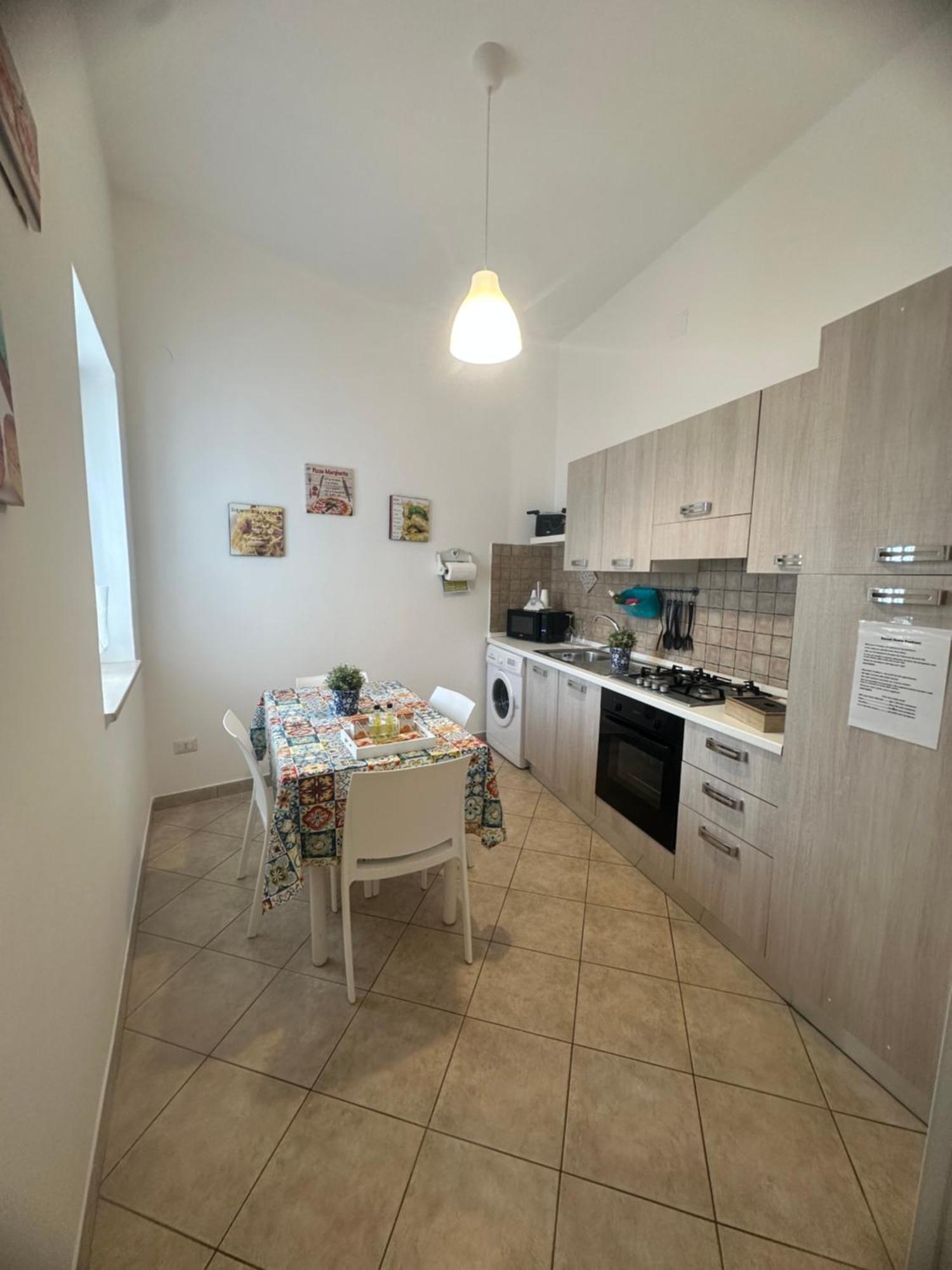 Sweet Home Positano Bagian luar foto
