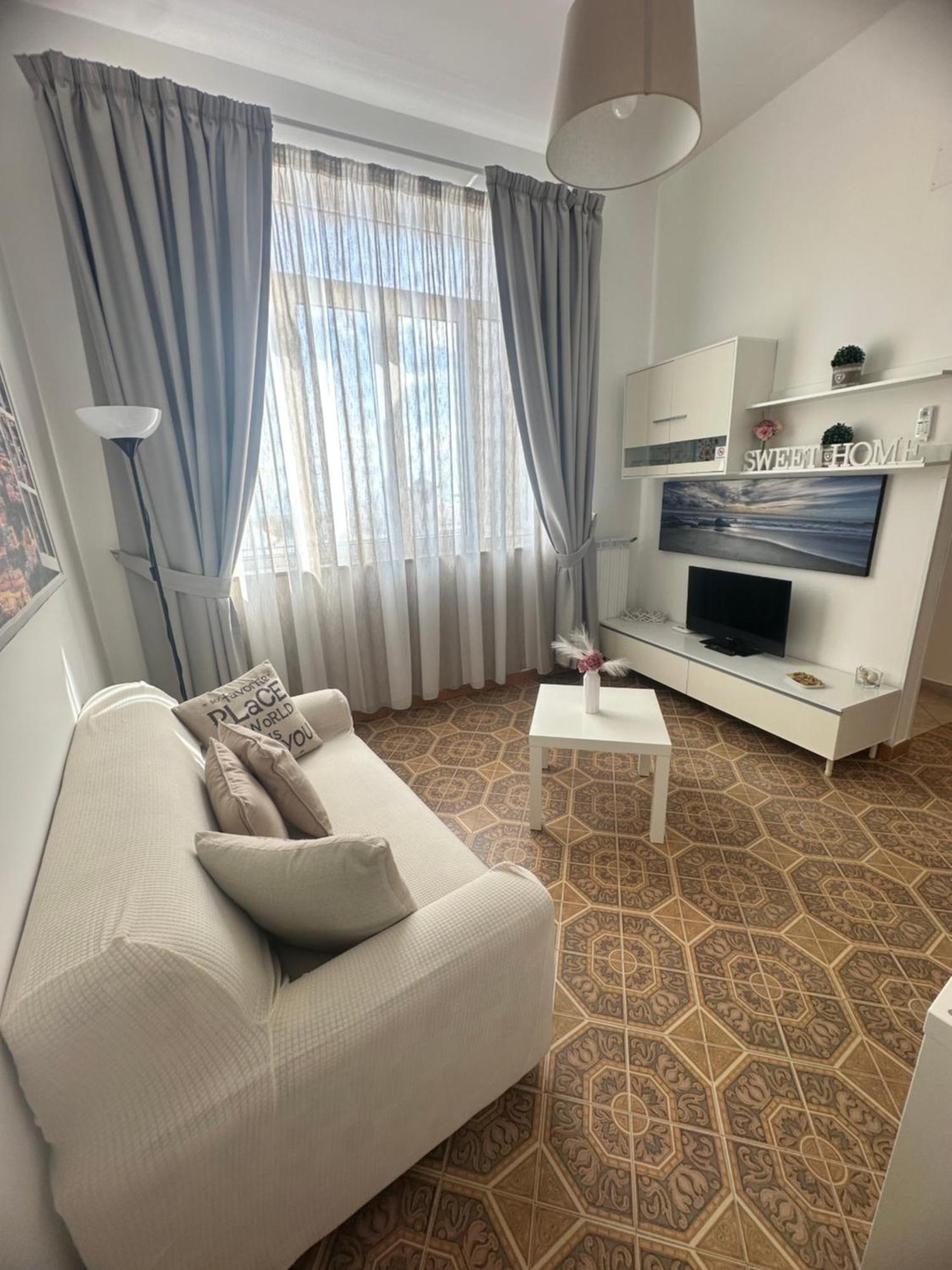 Sweet Home Positano Bagian luar foto